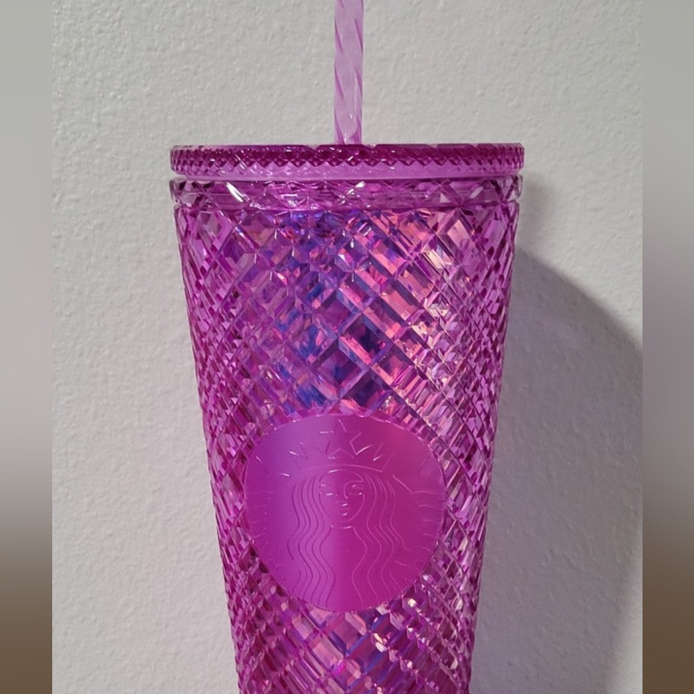 Starbucks Winter launch cold cup 2023